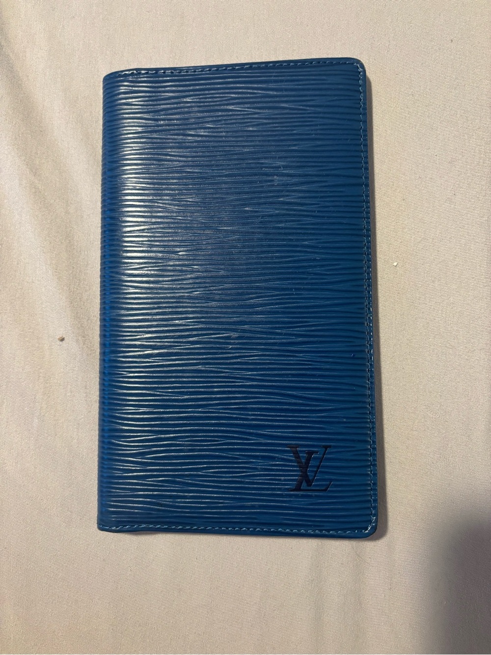 Louis Vuitton Epi leather check book